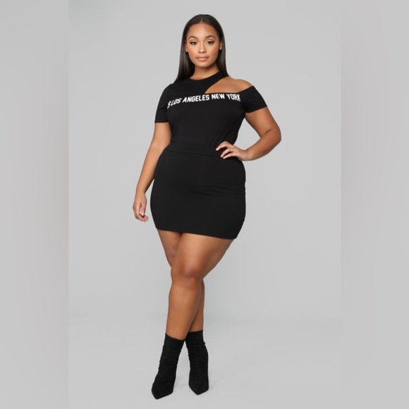 NWT Fashion Nova Melanie Mini Skirt - Black Size 2X - Picture 1 of 11